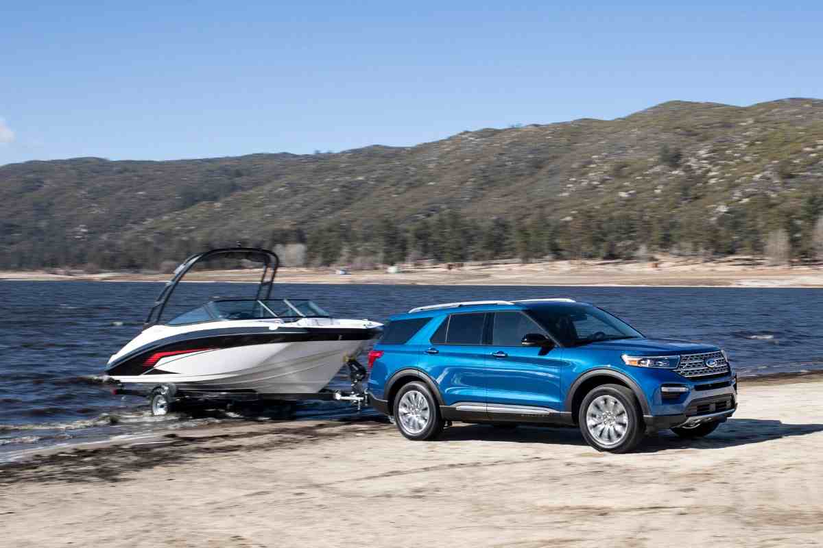 25 Boats You Can Tow With A Ford Explorer! Get Max Towing Capacity