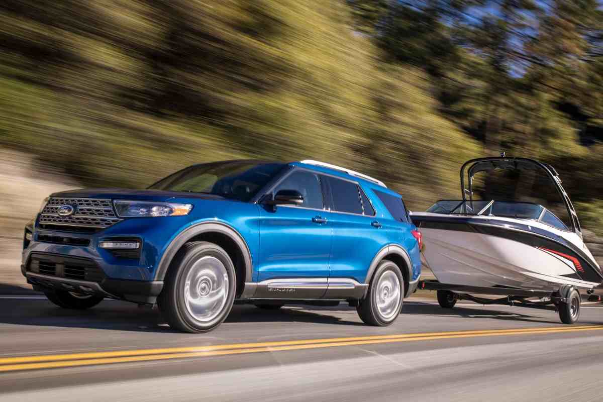 25 Boats You Can Tow With A Ford Explorer! Get Max Towing Capacity
