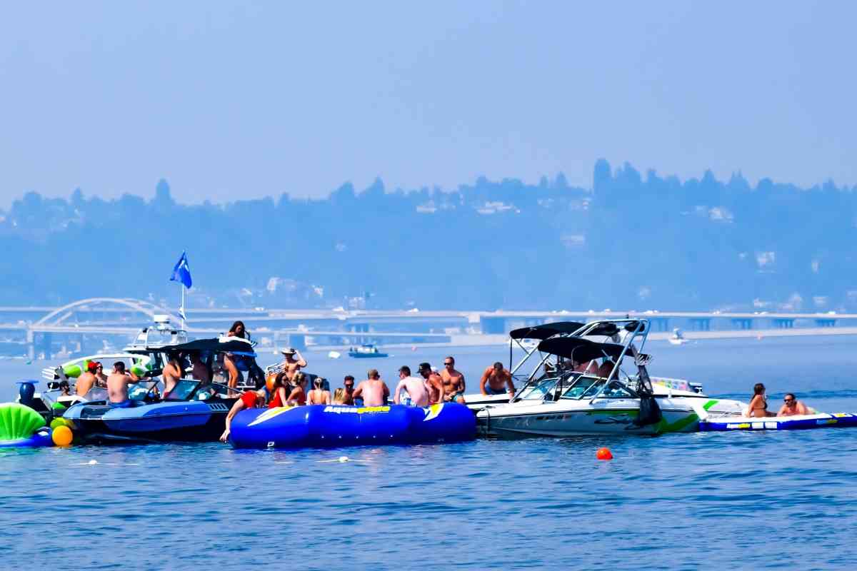 5 Best Floating Inflatable Docks For 2021