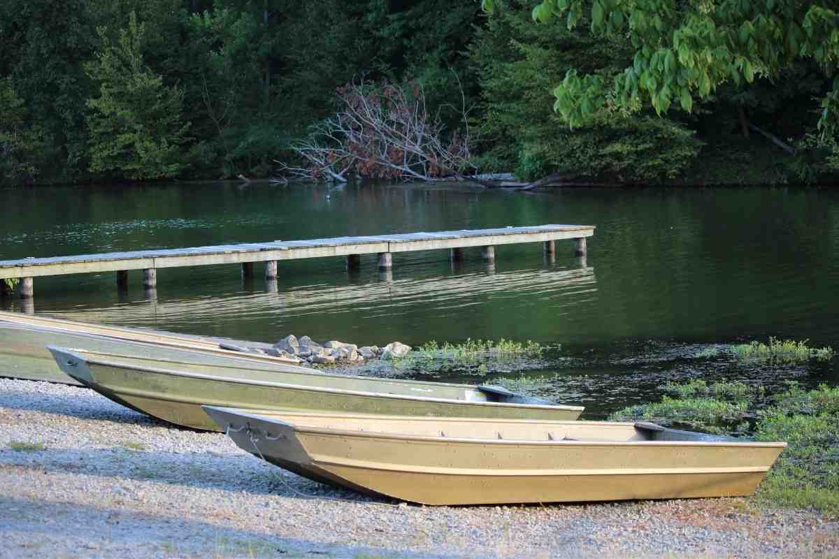 Five Best Jon Boat Accessories for 2021