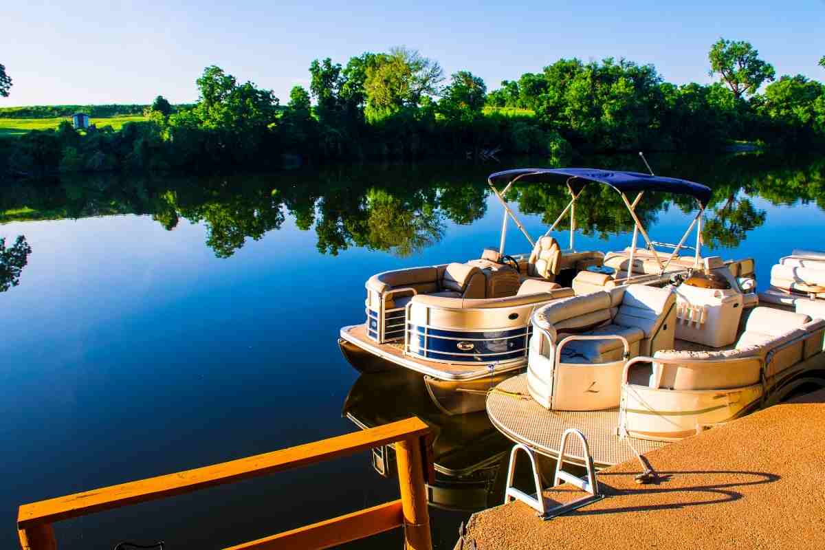 What To Avoid When Buying A Pontoon Boat