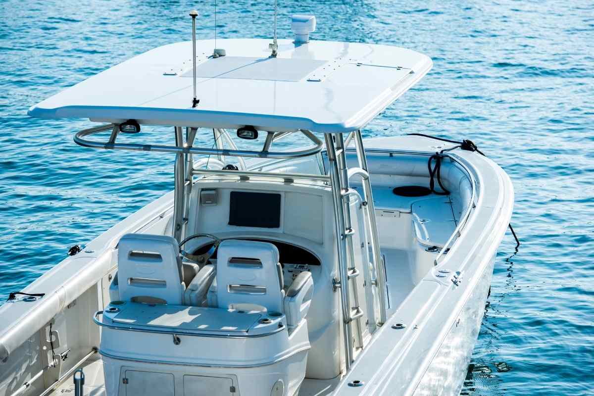 How Big of a Boat do I Need to Fish Offshore?
