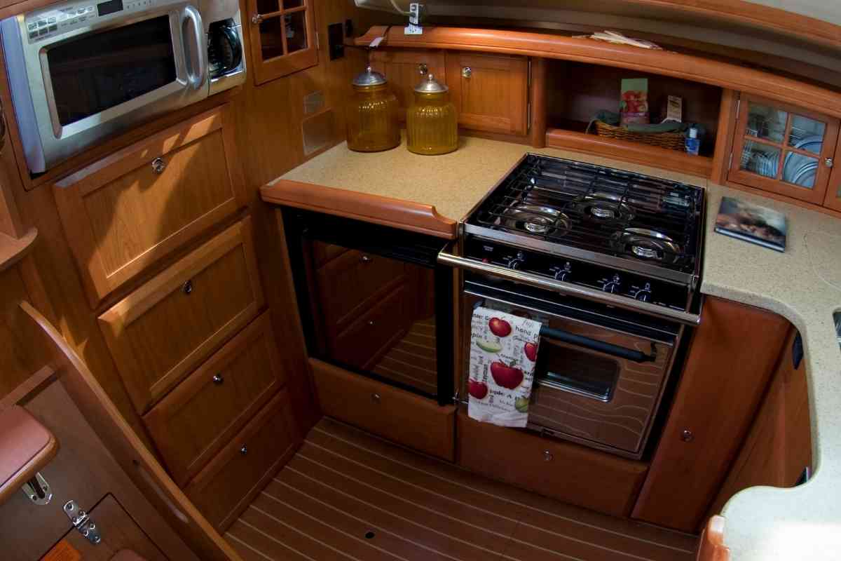 How Much Does It Really Cost To Live On A Sailboat?