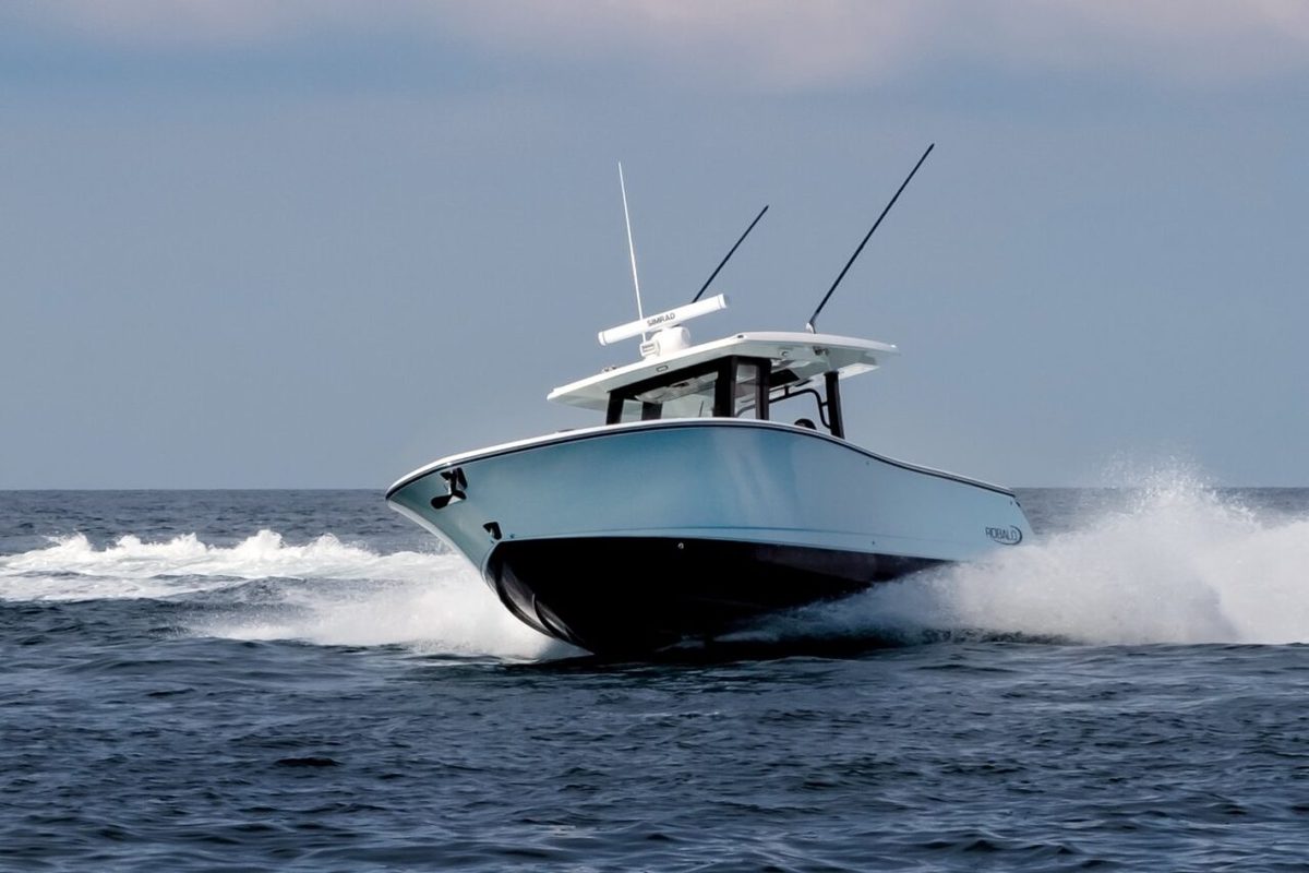 2022 Robalo Boats For Sale [In-Depth Information and Reviews]