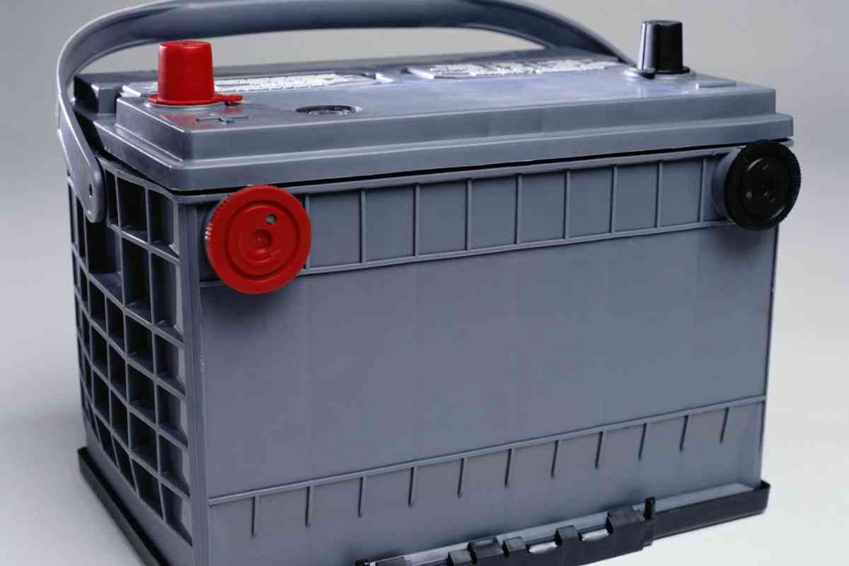 Can an Alternator Charge a Deep Cycle Battery? 1