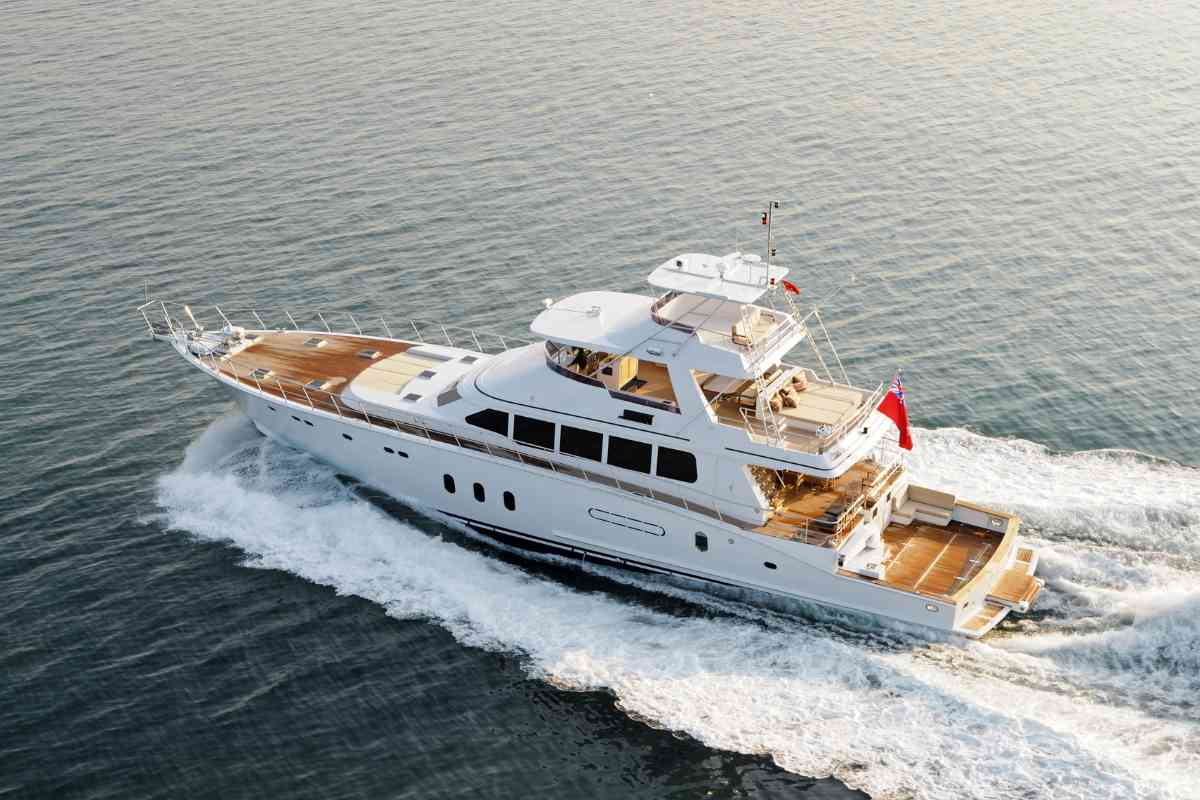 When Does a Boat Need a Title: Understanding the Requirements 2