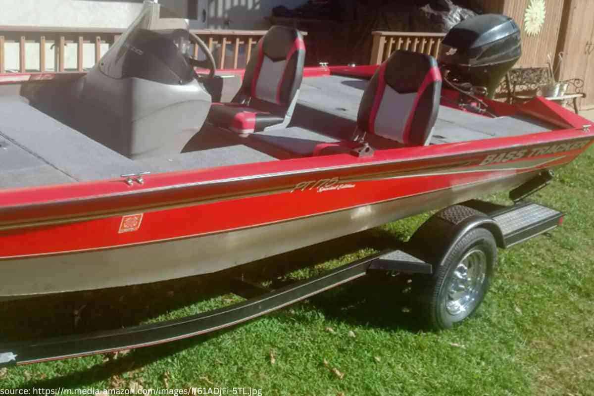 Bass Boat Seats: 7 Top Picks for Comfort and Durability 1