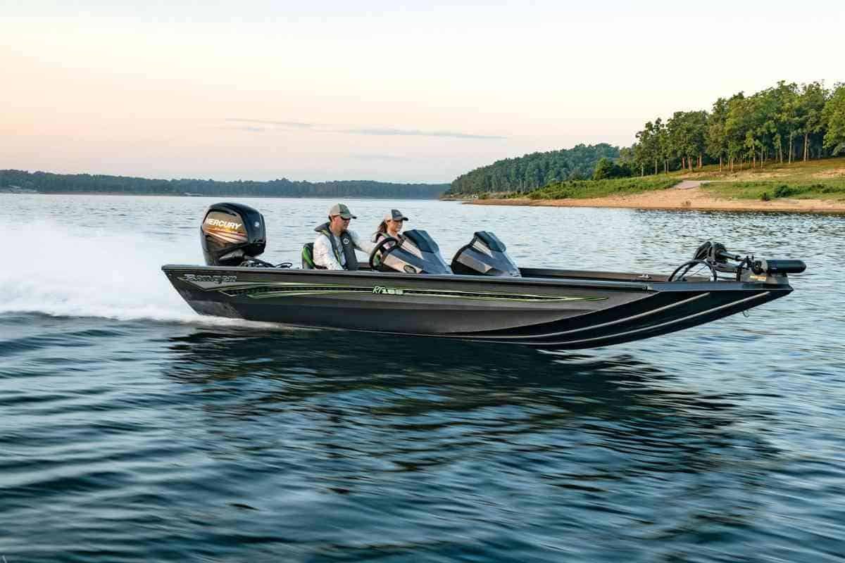 Which Aluminum Bass Boat is Best? A Comprehensive Review 2