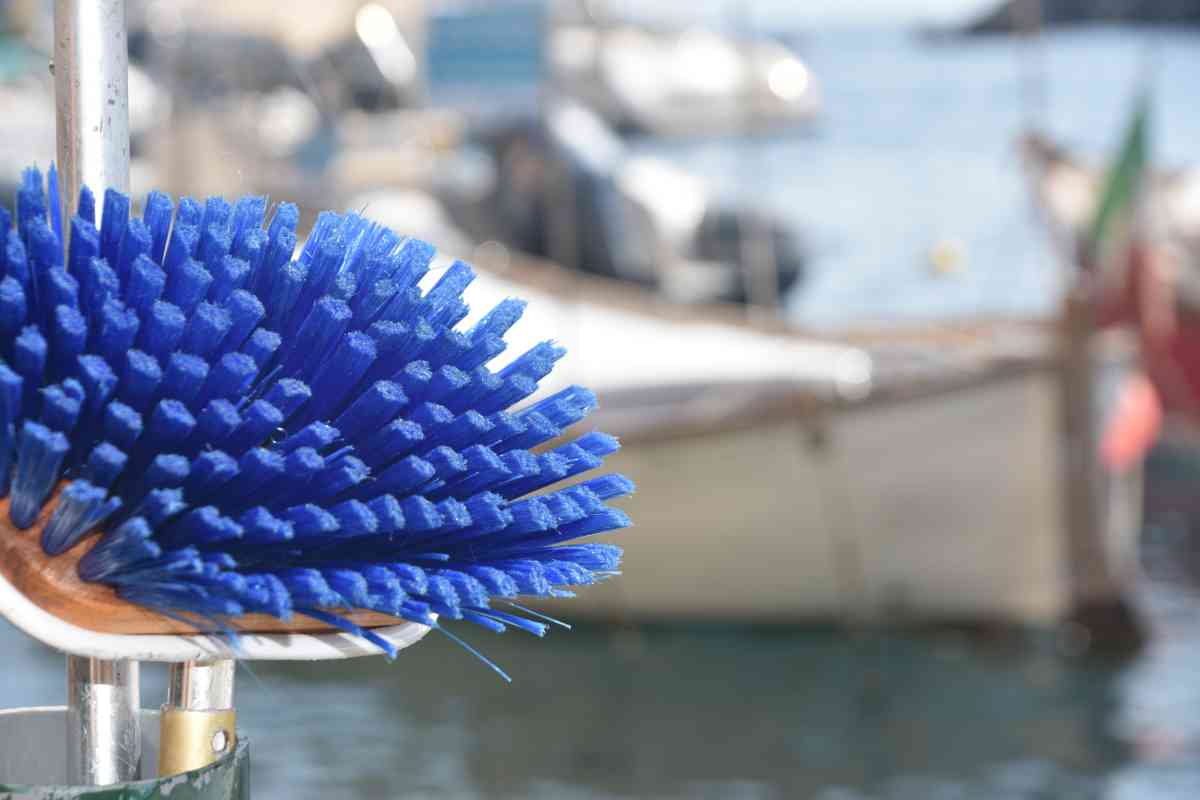The 10 Most Common Boat Maintenance Tasks You Should Be Doing 8