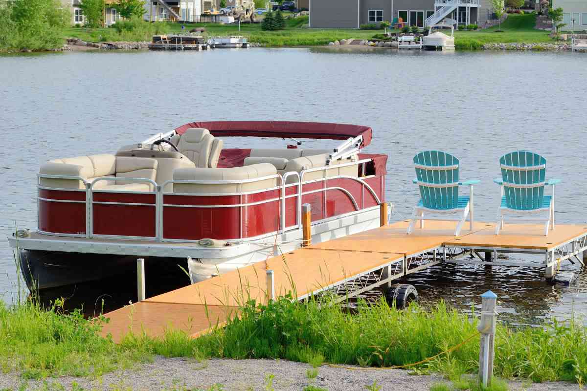 Can a Pontoon Boat Sink? Expert Analysis and Facts 1