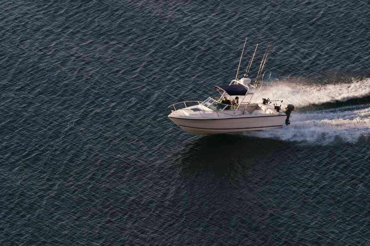 Recommended Boat Size for Lake Superior: Expert Advice for Safe and Enjoyable Boating 1