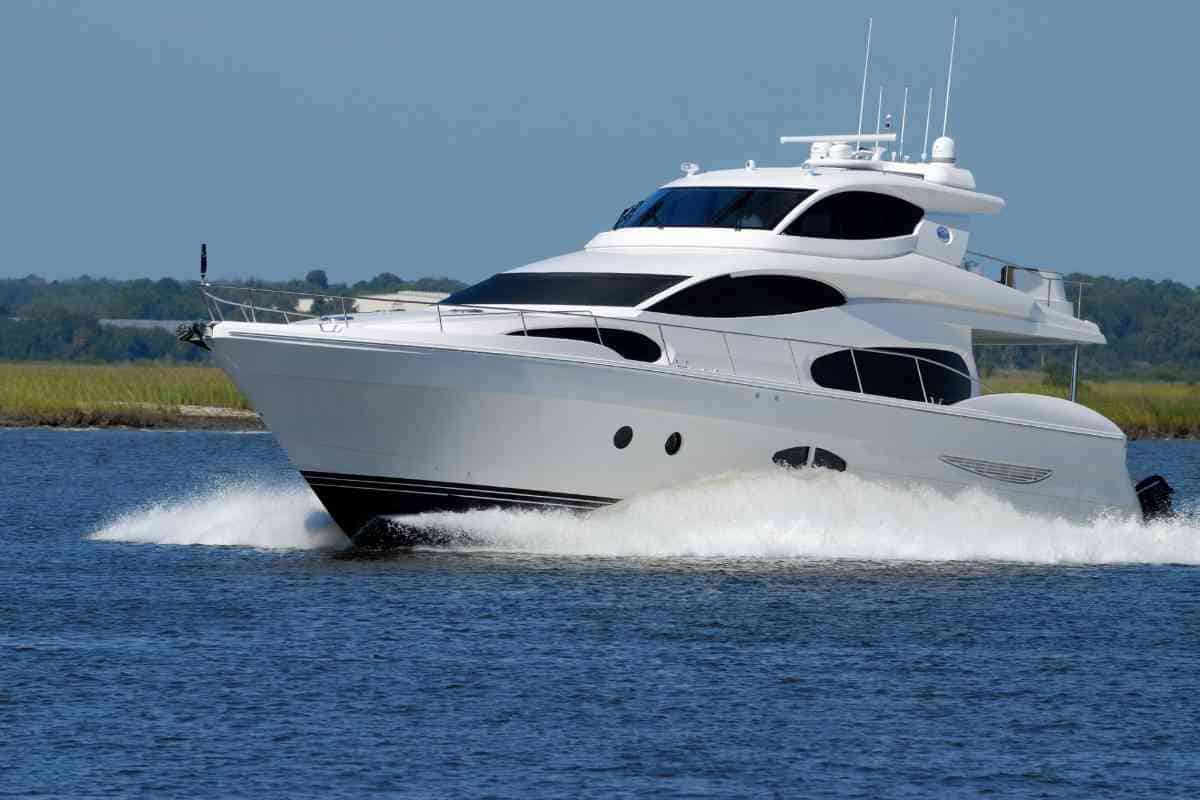 Determining Used Boat Values: A Clear Guide 4